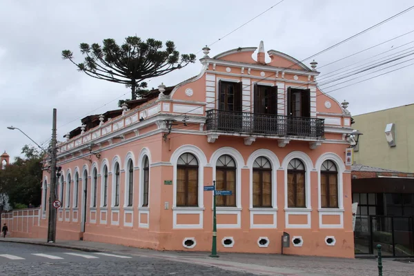 Κίνηση Στο Largo Ordem Στο Ιστορικό Κέντρο Της Curitiba Ιουνίου — Φωτογραφία Αρχείου