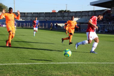 Brezilya Futbol Şampiyonası - Dördüncü Lig: Parana Clube, Nova Iguacu-RJ 'ye karşı. 2 Temmuz 2022, Curitiba, Parana, Brezilya: Parana Clube ile Nova Iguacu arasındaki futbol maçı, Brezilya Futbol Şampiyonası 'nın 12. turu için geçerli.