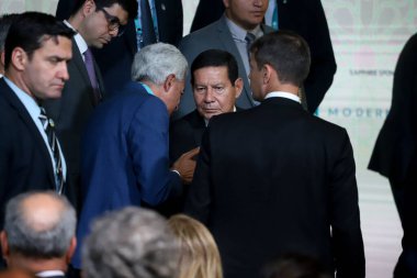 Brezilya ve Arap Ülkeleri Ekonomik Forumu Sao Paulo 'da düzenlenmektedir. 4 Temmuz 2022, Sao Paulo, Brezilya: Brezilya Başkan Yardımcısı Hamilton Mourao, Rönesans Oteli 'nde düzenlenen Brezilya ve Arap Ülkeleri Ekonomik Forumuna katıldı.