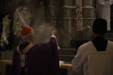 Sao Paulo 'daki Se Katedrali' nde Kardinal Claudio Hummes 'in cenazesi. 4 Temmuz 2022, Sao Paulo, Brezilya: Sao Paulo Metropolitan Katedrali 'nde Kardinal Dom Claudio Hummes' in, Sao Paulo Başpiskoposu Emeritus 'un cesedinin uyanışı