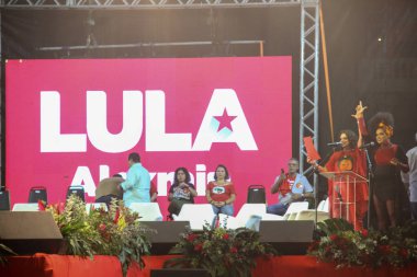 Eski başkan Lula, Cinelandia 'daki müttefikleri Rio de Janeiro ile birlikte siyasi bir etkinliğe katıldı. 7 Temmuz 2022, Rio de Janeiro, Brezilya: Eski Brezilya Cumhurbaşkanı Luiz Inacio Lula da Silva, İşçi Partisi (PT)