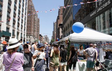 New York 'ta FIAFS Bastille Günü. 10 Temmuz 2022, New York, ABD: FIAFS Bastille Günü, Frances Ulusal Günü, New York 'ta 59-63. Cadde arasında Fransız mutfağıyla Madison Bulvarı' nda gerçekleşiyor.