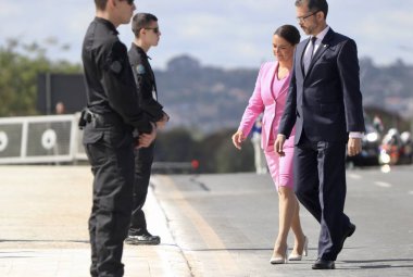 Macaristan Cumhurbaşkanı 'nın Planalto Sarayı' na varış töreni. 11 Temmuz 2022, Brasilia, Federal Bölge, Brezilya: Macaristan Cumhurbaşkanı Hazretleri Katalin Novak 'ın Planalto Sarayı' na gelişinin resmi töreni 