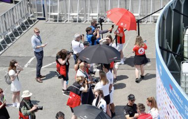 2022 NYC Formula E-PRIX sürücüleriyle basın toplantısı. 15 Temmuz 2022, New York, ABD: New York City Formula E -Prix basın toplantısı 15 Temmuz Cuma günü FIA Brooklyn sokak pistinde sürücülerle. /TheNe