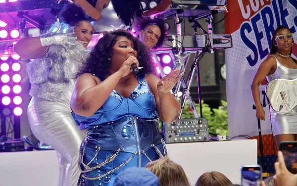 Lizzo Performs Live Nbc Todays Citi Summer Concert Series Rockefeller — Stock Photo, Image