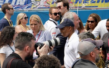 The 2022 NYC Formula E-PRIX podyumu. 16 Temmuz 2022, New York, ABD: Yeni Zelandalı Nick Cassidy (araba 37), 16 Temmuz Cumartesi günü FIA Brooklyn sokak pisti Brezilya 'da düzenlenen 2022 New York Formula E -Prix final yarışını kazandı.