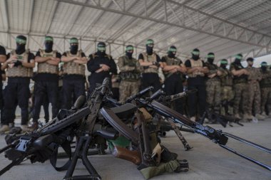 Hamas, İsrail 'in 2014 saldırısını anmak için askeri geçit töreni düzenledi. 20 Temmuz 2022, Gazze Şeridi, Filistin: İslami direniş hareketi Hamas 'ın askeri kanadı El Kassam' dan tugaylar