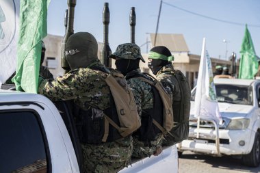 Hamas, İsrail 'in 2014 saldırısını anmak için askeri geçit töreni düzenledi. 20 Temmuz 2022, Gazze Şeridi, Filistin: İslami direniş hareketi Hamas 'ın askeri kanadı El Kassam' dan tugaylar