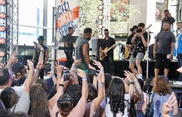 Romeo Santos Performs Live Nbc Todays Citi Summer Concert Series — Foto de Stock