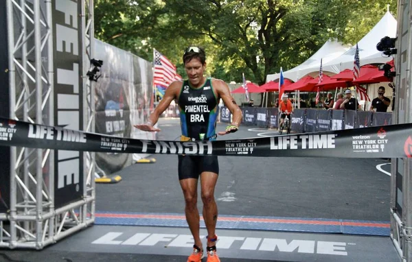 Spo Brazilian Danilo Pimentel Won Verizon New York City Triathlon — ストック写真