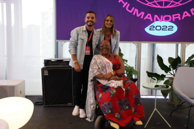 Rio Humanorama Konuşma Festivali, Sao Paulo 'da düzenlenmektedir. 28 Temmuz 2022, Sao Paulo, Brezilya: Michelle Queiroz Coelho, Rede Longevidade 'in kurucusu ve yöneticisi, organizatör Yuri Fernandes ve Mona Rikumbi