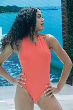 New York Yüzme Haftası: Wu-Sah Koleksiyonu NYSW22. 30 Temmuz 2022, New York, ABD: Mankenler 2022 New York Yüzme Haftası boyunca New York 'taki Life Time Skydeck' te toplanan Wu-Sah koleksiyonunu sergilediler. 