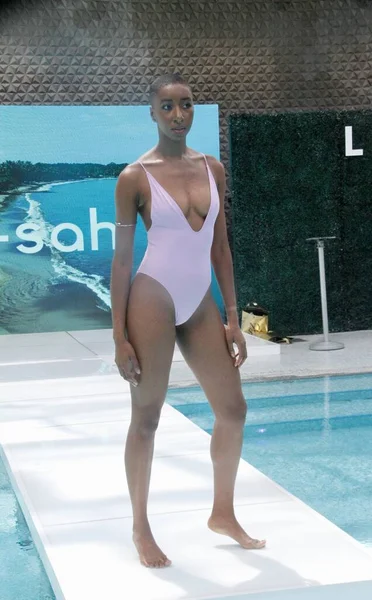 New York Swim Week Sah Collection Nysw22 July 2022 New —  Fotos de Stock