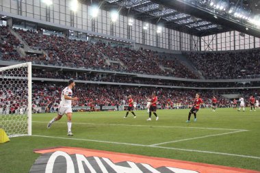 Brezilya Futbol Şampiyonası: Athletico Paranaense Sao Paulo 'ya karşı. 31 Temmuz 2022, Curitiba, Parana, Brezilya: Arena da Baixada 'da düzenlenen Brezilya Futbol Şampiyonası' nın 20. turu için geçerli olan Athletico Paranaense ve Sao Paulo arasındaki futbol maçı