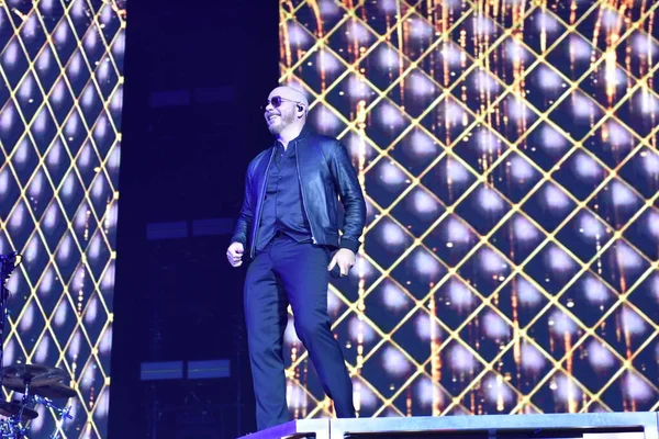 Iggy Azalea Pitbull Perform 2022 Can Stop Now Tour Camden — Stock Photo, Image