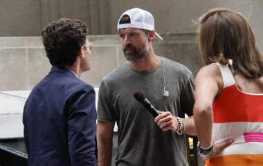 Walker Hayes performs live at NBC Todays Citi Summer Concert Series at Rockefeller Plaza. August 05, 2022, New York, USA: American pop country singer  and song writer Walker Hayes is performing live 