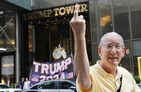 New Protest Donald Trump Trump Tower Fbi Raided His Mar — Foto de Stock