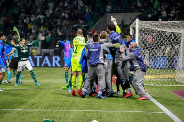 Libertadores Soccer Cup - Quarterfinals: Palmeiras vs Atletico Mineiro. August 10, 2022, Sao Paulo, Brazil: Palmeiras players celebrate classification after winning on penalties over Atletico-MG, after soccer match valid for the Libertadores Soccer C