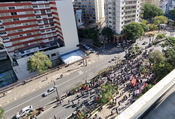 Δημοτικοί Υπάλληλοι Διαμαρτύρονται Μπροστά Από Δημοτικό Συμβούλιο Του Σάο Πάολο — Φωτογραφία Αρχείου