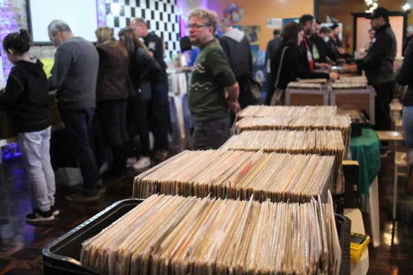 Public movement during the 3rd Edition of Vinil Fest Curitiba. August 13, 2022, Curitiba, Parana, Brazil: Movement during the 3rd edition of Vinil Fest Curitiba Vinil, which has several exhibitors offering a huge variety for all musical tastes
