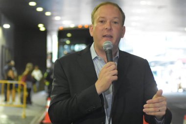 Congressman Lee Zeldin and Nicole Malliotakis hold a press conference. August 15, 2022, New York, New York, USA: Congressman Lee Zeldin (R, NY-1) and Congresswoman Nicole Malliotakis (R, NY-11) 