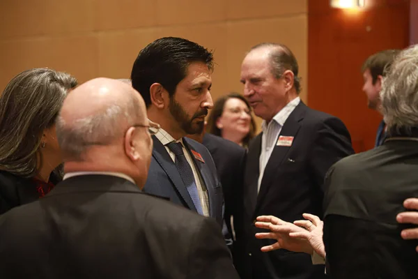 Public Private Managers Participate Lunch Debate Promoted Business Leaders Group — Stock Photo, Image