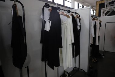 (INT) Backstage of Carol Bassi's fashion show during Arezzo&Co in Sao Paulo. August 17, 2022, Sao Paulo, Brazil:  As models Luciana Curtis, Carol Ribeiro, Ana Claudia Michels and Dudu Bertholini backstage at Carol Bassi's show during Arezzo&Co, a gro