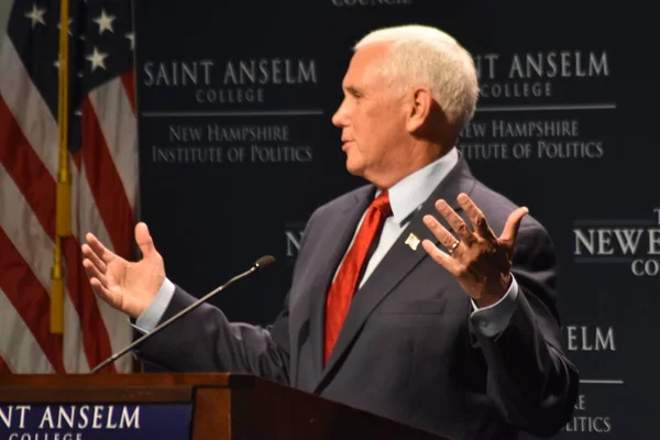 Former Vice President Mike Pence Politics Eggs New Hampshire August — Foto de Stock