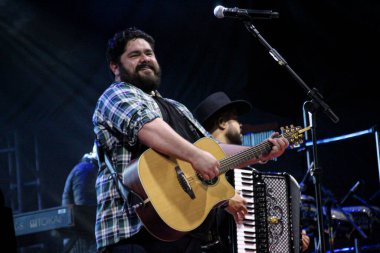 Brazilian Duo Cesar Menotti & Fabiano perform live at 50th Expo EFAPI. August 18, 2022, Santo Antonio da Platina, Parana, Brazil: Brazilian duo Cesar Menotti & Fabiano perform at the 50th EXPO EFAPI