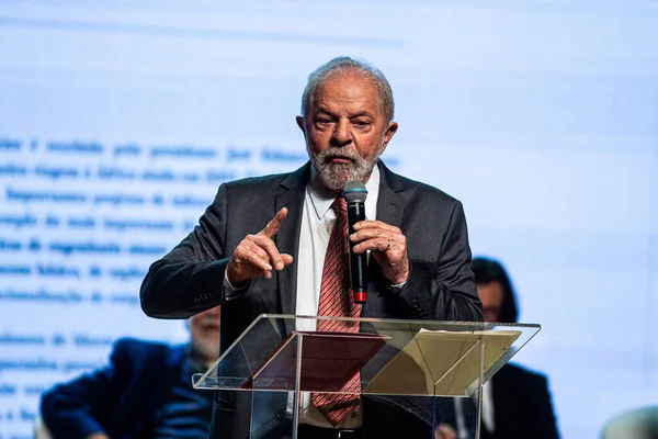 Int Launch Book Brazil World Years Lula Government August 2022 — 스톡 사진