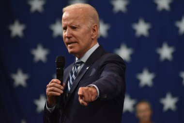 US President Joe Biden attends an event in the state of Pennsylvania. August 30, 2022, Wilkes Barre,  Pennsylvania, USA: US President Joe Biden speaks on security and firearms during an event in Wilkes Barre, Pennsylvania, on Tuesday (30) clipart
