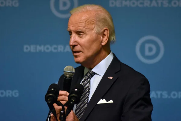 President United States Joe Biden Delivers Remarks 2022 Dnc Summer — стоковое фото