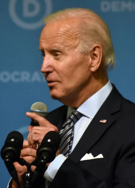 President United States Joe Biden Delivers Remarks 2022 Dnc Summer — Stock Fotó