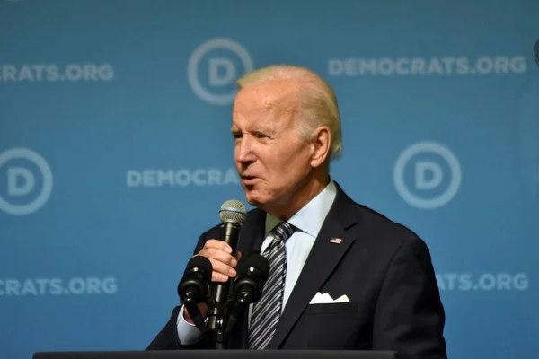 President United States Joe Biden Delivers Remarks 2022 Dnc Summer — стоковое фото