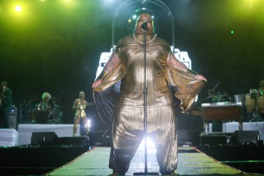 (Amerikalı şarkıcı CeeLo Green 'in Rio' daki Sunset Stage 'de verdiği konser. 10 Eylül 2022, Rio de Janeiro, Brezilya: Amerikalı şarkıcı CeeLo Green Rio 2022 'deki Rock' ın sondan bir önceki gününde Sunset Stage 'de bir kapanış gösterisi düzenledi. 