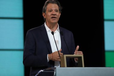 Brezilya Seçimleri: Sao Paulo Valiliği adayları arasında tartışma. 13 Eylül 2022, Sao Paulo, Brezilya: İletişim araçları TV Cultura, Portal UOL tarafından desteklenen Sao Paulo eyaletinin hükümet adayları arasında tartışma 