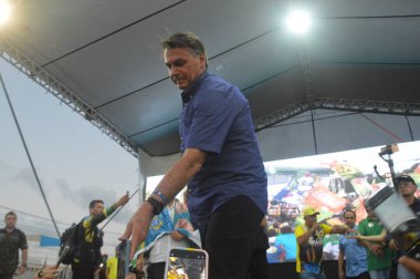 Yeniden seçime aday olan Cumhurbaşkanı Jair Bolsonaro (PL), Cidade Mahallesi 'nde eşi Michelle ve siyasi liderlerle birlikte düzenlenen mitinge katıldı.