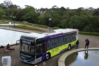 Test phase of 100% electric buses in Curitiba. September 16, 2022, Curitiba, Parana, Brazil: The mayor of Curitiba, Rafael Grega, the deputy Eduardo Pimentel, the consul of Germany, Andreas Hoffrichter, among other authorities and businessmen clipart