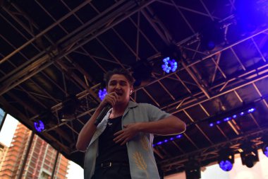  Nicky Youre performs at an end of summer concert. September 15, 2022. New York, USA: Nicky Youre performs at Z100 New York and iHeartRadio's End of Summer Bash concert on the Public Square and Gardens at Hudson Yards. 