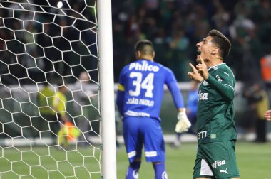 Brezilya Futbol Şampiyonası: Palmeiras Santos 'a karşı. 18 Eylül 2022, Sao Paulo, Brezilya: Pazar günü Sao Paulo 'daki Allianz Parque Stadyumu' nda düzenlenen Brezilya Futbol Şampiyonası 'nın 27. 