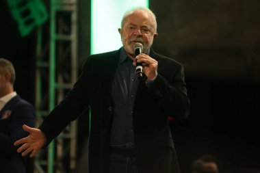 Brezilya Seçimleri: Eski Cumhurbaşkanı Lula Porto Alegre 'de düzenlenen mitinge katıldı. 16 Eylül 2022, Porto Alegre, Rio Grande do Sul, Brezilya: Brezilya cumhurbaşkanı adayı Luiz Inacio da Silva (İşçi Partisi) bir kampanya mitingine katıldı