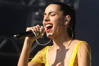 Brezilyalı şarkıcı Marina Sena, Sao Paulo 'daki Coala Festivali' nde sahne aldı. 18 Eylül 2022, Sao Paulo, Brezilya: Brezilyalı şarkıcı Marina Sena, 18 Pazar günü Sao Paulo 'da Latin Amerika Anıtı' nda düzenlenen Coala Festivali 2022 'de sahne aldı.). 
