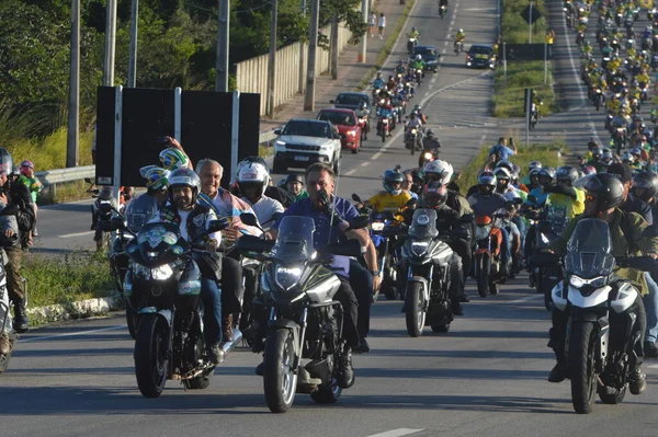 Brazylijski Prezydent Jair Bolsonaro Bierze Udział Przejażdżce Motocyklem Kibicami Ulicami — Zdjęcie stockowe