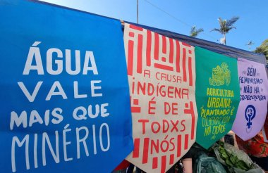 Brezilya Seçimleri: İşçi Partisi destekçileri ve aktivistleri Sao Paulo 'da bir yürüyüşe katıldılar. 23 Kasım 2022, Sao Paulo, Brezilya