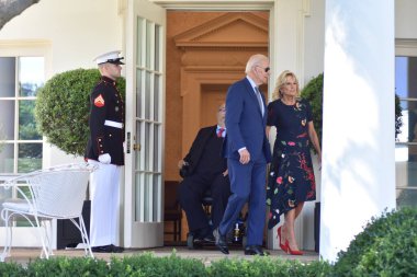 (ABD Başkanı ve First Lady Joe ve Jill Biden, Beyaz Saray 'da Engelliler Yasası ve Onur Ayı' nı kutlamak için demeç verdiler. 28 Eylül 2022, Washington, D.C., ABD