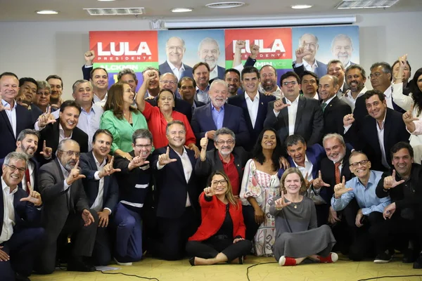 Expresidente Lula Reúne Con Líderes Políticos Para Apoyar Segunda Vuelta —  Fotos de Stock
