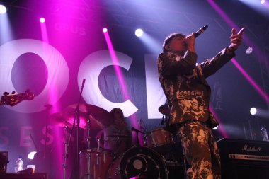 Brezilya 'lı şarkıcı Di Ferrero tarafından Curitiba' da düzenlenen Rock Session 2022 Festivali 'nde gösterildi. 7 Ekim 2022, Curitiba, Parana, Brezilya: Brezilya 'da canlı Curitiba' da düzenlenen Festival Itinerante Rock Session 2022 'de Brezilyalı şarkıcı Di Ferrero tarafından gösterildi.