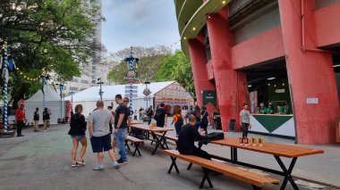 5. Oktoberfest 'in Sao Paulo' daki açılışı sırasında hareket var. 7 Ekim 2022, Sao Paulo, Brezilya: Sao Paulo, Sao Paulo 'daki Complexo do Ginasio do Ibirapuera' da 5.