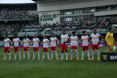 Brezilya Futbol Şampiyonası: Coritiba, Red Bull Bragantino 'ya karşı. 9 Ekim 2022, Curitiba, Parana, Brezilya: Coritiba ile Red Bull Bragantino arasındaki futbol maçı, Brezilya Futbol Şampiyonası 'nın 31. turu için geçerli.