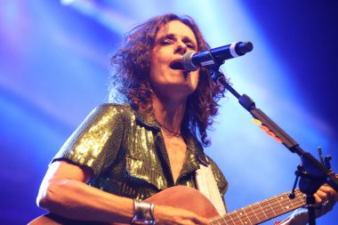 Gösteriyi Sao Paulo Oktoberfest 'te Brezilyalı şarkıcı Zelia Duncan sunar. 9 Ekim 2022, Sao Paulo, Brezilya: Sao Paulo, Sao Paulo 'daki Ibirapuera Jimnastik Kompleksi' nde 2022 Sao Paulo Oktoberfest 'in ilk haftasonu boyunca Brezilyalı şarkıcı Zelia Duncan' ın gösterisi